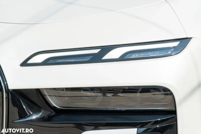 BMW Seria 7 din 2024 cu 16.200 km - oferta BMW161214 - foto 17