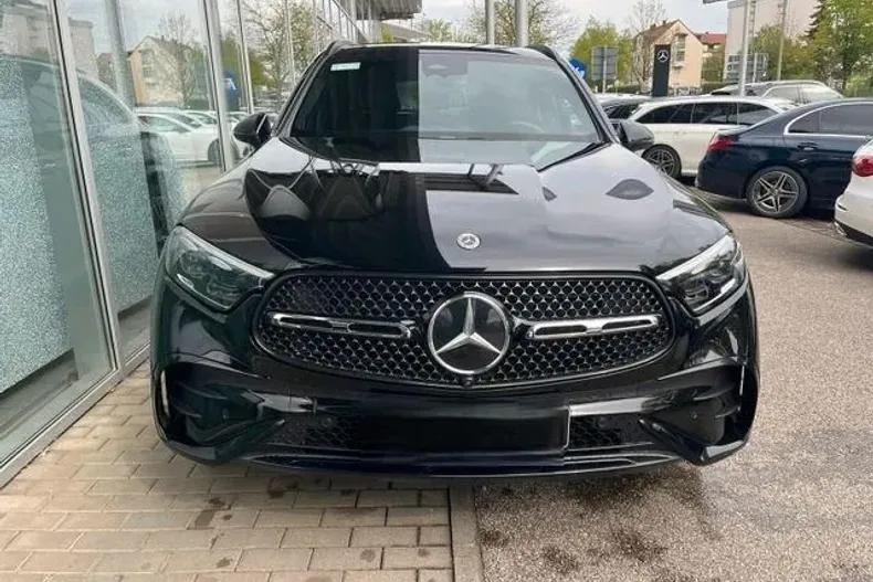 Mercedes-Benz GLC din 2023 cu 30.126 km - oferta MER161215 - foto 2
