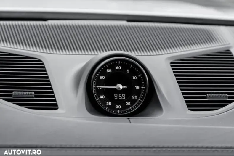 Porsche Cayenne din 2023 cu 12.900 km - oferta POR161217 - foto 8