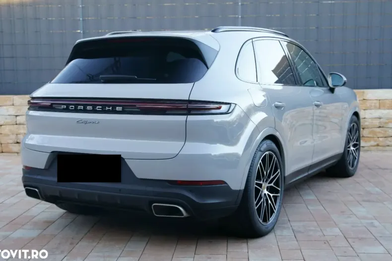 Porsche Cayenne din 2024 cu 40.311 km - oferta POR161227 - foto 6