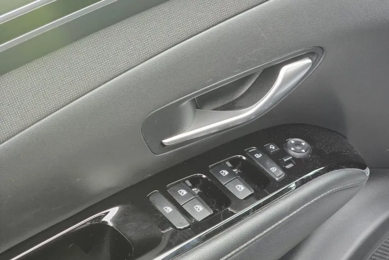 Hyundai TUCSON din 2023 cu 41.420 km - oferta HYU161230 - foto 6