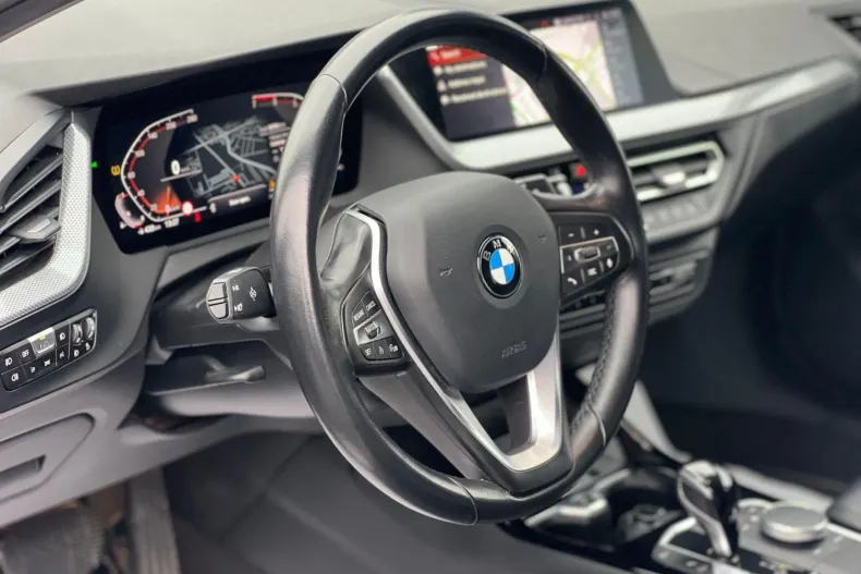 BMW Seria 1 din 2022 cu 36.000 km - oferta BMW161232 - foto 8