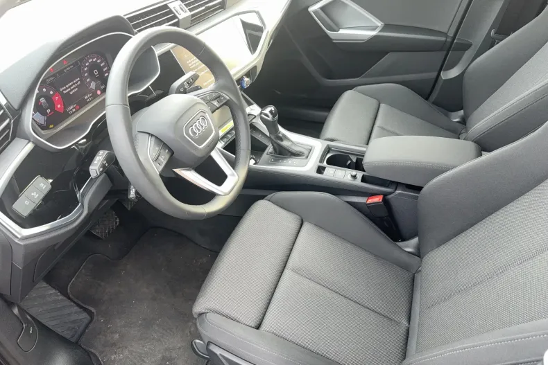 Audi Q3 din 2025 cu 13.385 km - oferta AUD161244 - foto 9