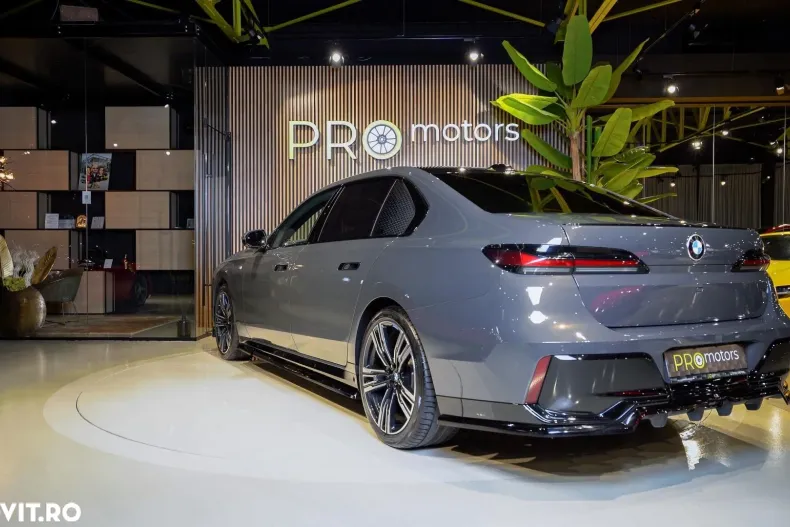 BMW Seria 7 din 2024 cu 32.000 km - oferta BMW161246 - foto 8