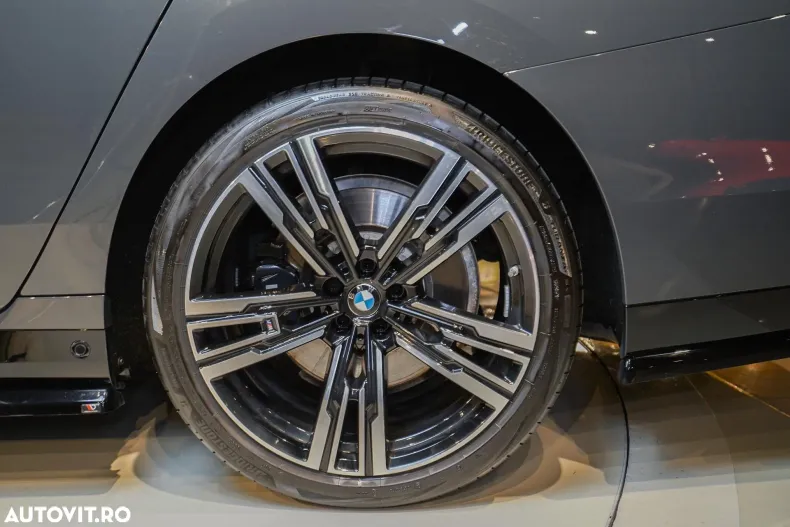 BMW Seria 7 din 2024 cu 32.000 km - oferta BMW161246 - foto 12