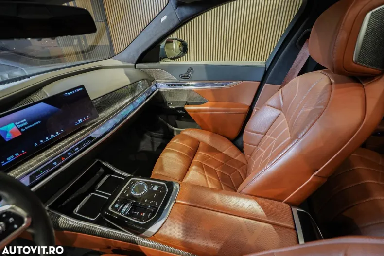 BMW Seria 7 din 2024 cu 32.000 km - oferta BMW161246 - foto 21
