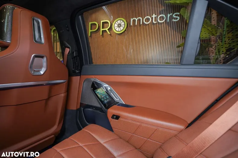 BMW Seria 7 din 2024 cu 32.000 km - oferta BMW161246 - foto 28