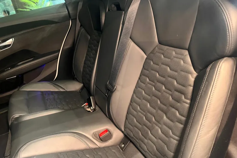 Audi e-tron GT din 2022 cu 65.900 km - oferta AUD161248 - foto 37