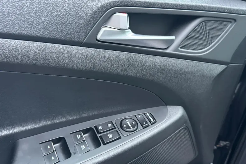 Hyundai TUCSON din 2019 cu 73.400 km - oferta HYU161251 - foto 16