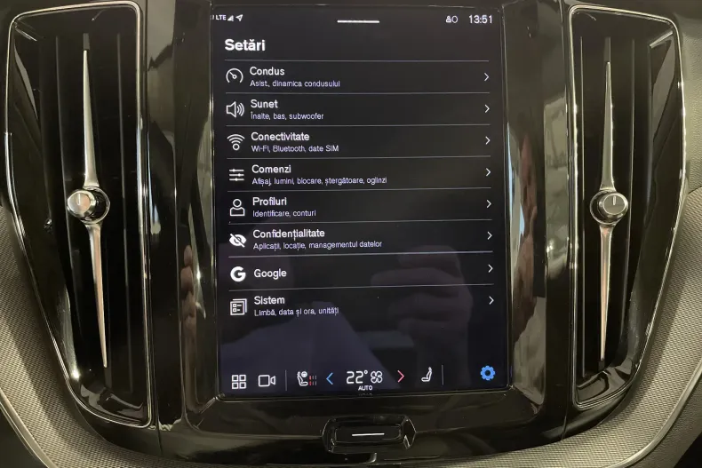 Volvo XC60 din 2022 cu 68.881 km - oferta VOL161271 - foto 21