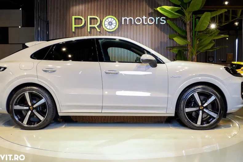 Porsche Cayenne Coupe din 2024 cu 10.800 km - oferta POR161275 - foto 2
