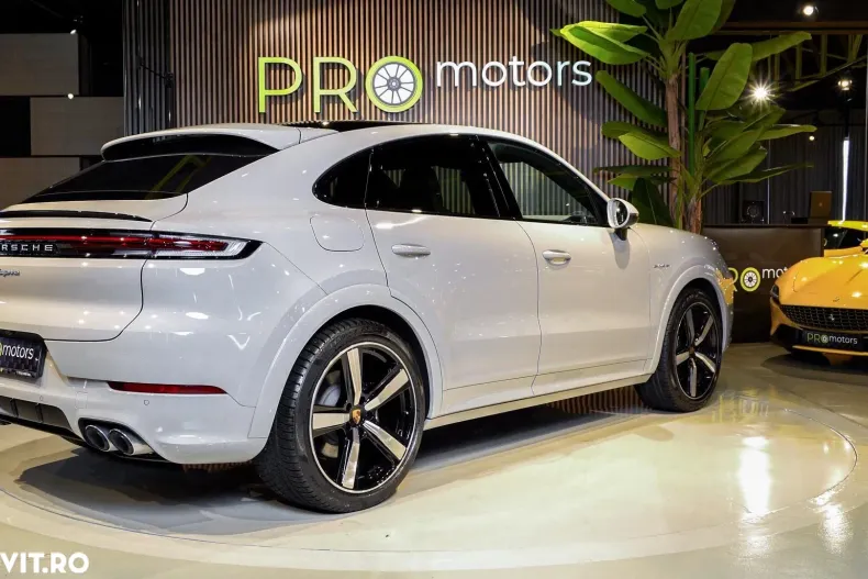 Porsche Cayenne Coupe din 2024 cu 10.800 km - oferta POR161275 - foto 3