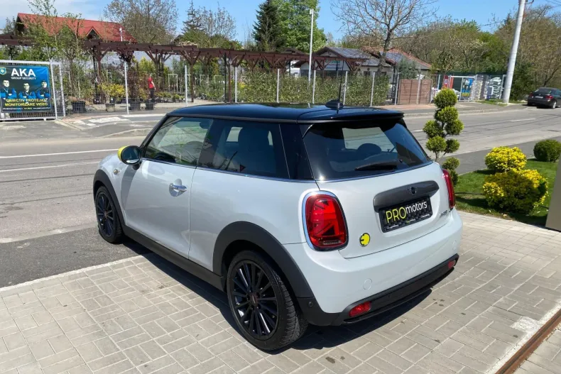 MINI Cooper SE din 2019 cu 47.000 km - oferta MIN161284 - foto 3