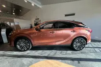 Lexus Seria RX din 2025 cu 5 km - oferta LEX161288 - foto 4