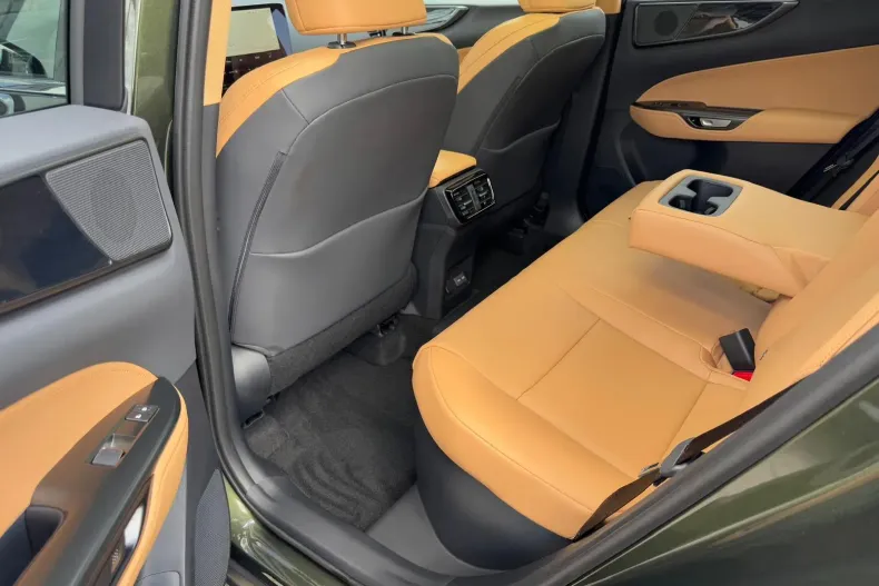 Lexus Seria NX din 2025 cu 1 km - oferta LEX161289 - foto 13