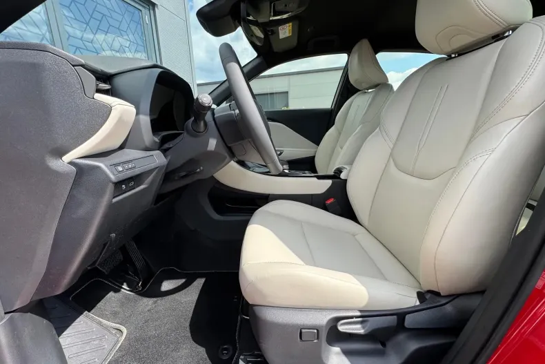 Lexus LBX din 2024 cu 2.500 km - oferta LEX161291 - foto 27