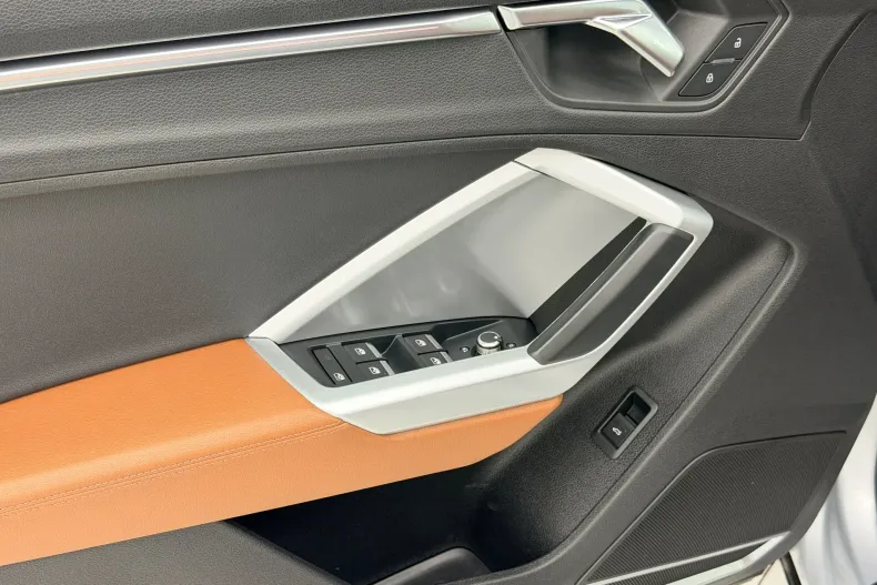 Audi Q3 din 2020 cu 137.000 km - oferta AUD161303 - foto 10