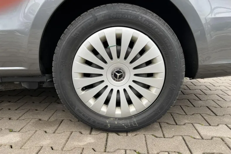 Mercedes-Benz V din 2022 cu 71.266 km - oferta MER161312 - foto 18