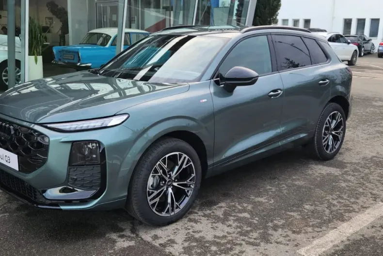 Audi Q3 din 2025 cu 10 km - oferta AUD161333 - foto 3