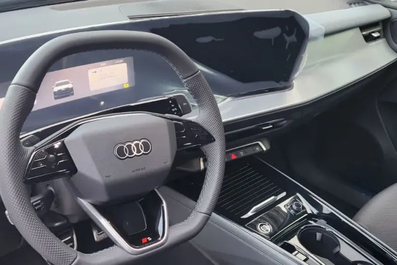 Audi Q3 din 2025 cu 10 km - oferta AUD161333 - foto 12