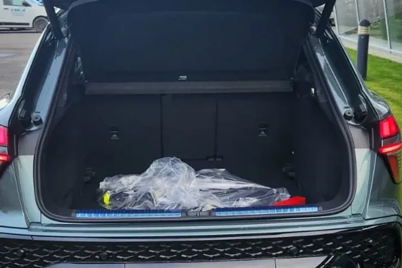 Audi Q3 din 2025 cu 10 km - oferta AUD161333 - foto 21