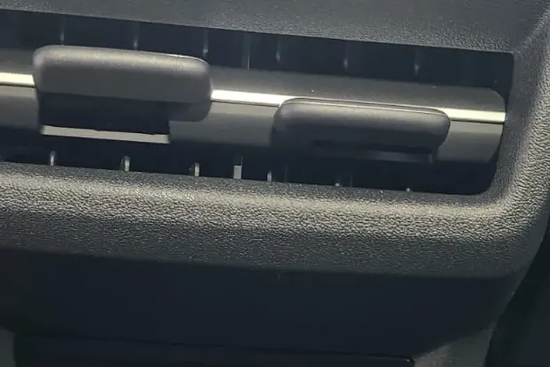 Audi Q3 din 2025 cu 10 km - oferta AUD161333 - foto 23