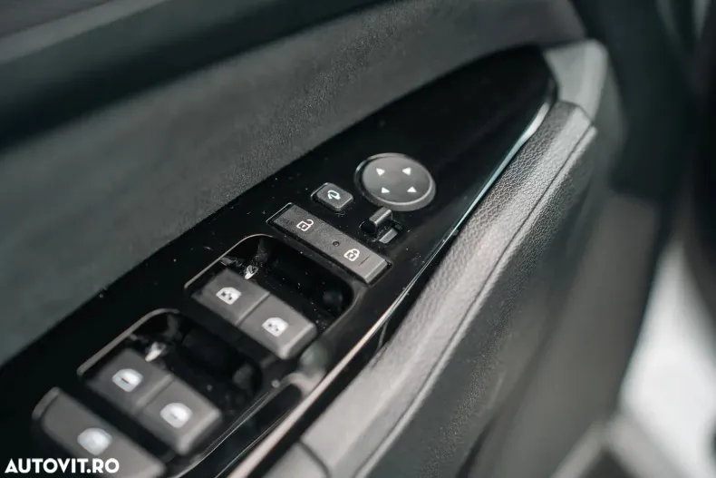 Kia Sportage din 2022 cu 21.930 km - oferta KIA161339 - foto 11