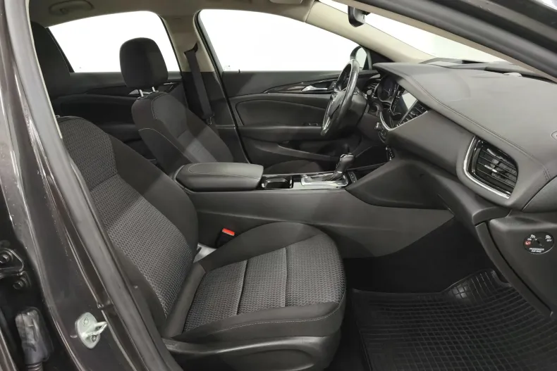 Opel Insignia din 2021 cu 129.000 km - oferta OPE161343 - foto 9