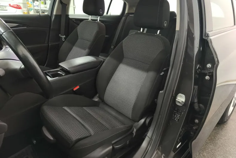 Opel Insignia din 2021 cu 129.000 km - oferta OPE161343 - foto 12