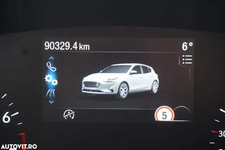 Ford Focus din 2021 cu 90.329 km - oferta FOR161345 - foto 13