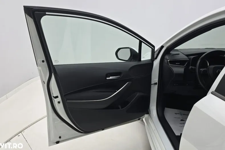 Toyota Corolla din 2020 cu 44.838 km - oferta TOY161347 - foto 10