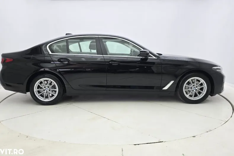 BMW Seria 5 din 2021 cu 70.777 km - oferta BMW161348 - foto 5