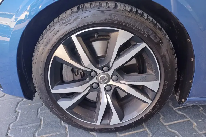 Volvo S60 din 2020 cu 62.974 km - oferta VOL161349 - foto 4