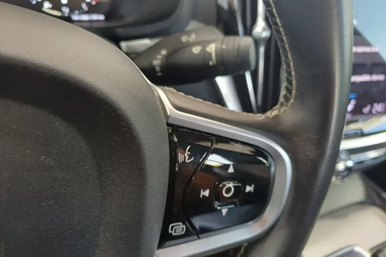 Volvo S60 din 2020 cu 62.974 km - oferta VOL161349 - foto 13