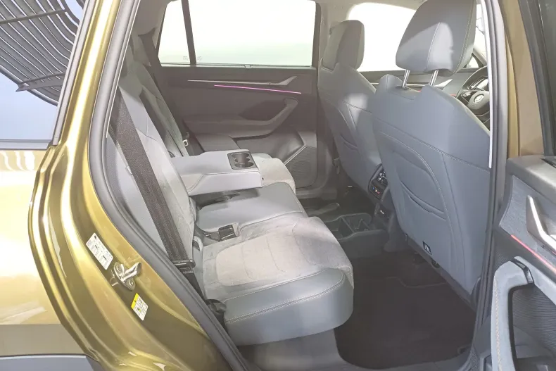 Skoda Kodiaq din 2024 cu 18.803 km - oferta SKO161352 - foto 30