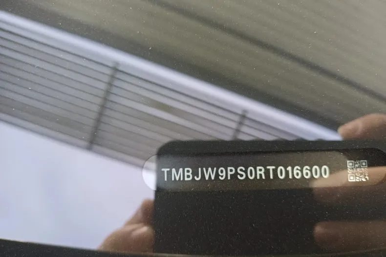 Skoda Kodiaq din 2024 cu 18.803 km - oferta SKO161352 - foto 39