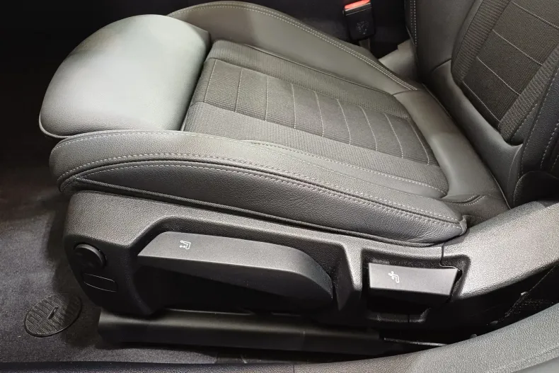 BMW Seria 4 din 2023 cu 67.417 km - oferta BMW161354 - foto 9