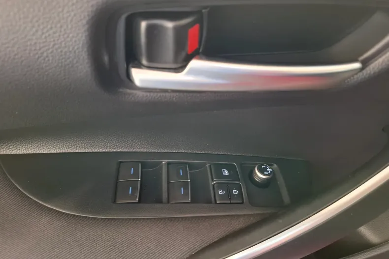 Toyota Corolla din 2020 cu 77.843 km - oferta TOY161355 - foto 8