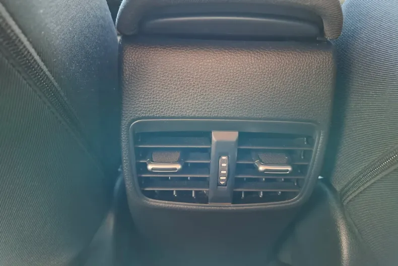 Toyota Corolla din 2020 cu 77.843 km - oferta TOY161355 - foto 24