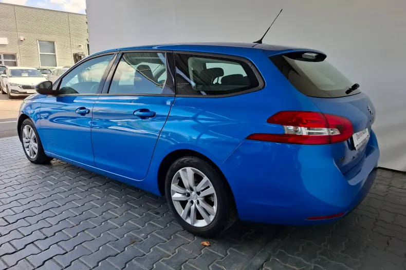 Peugeot 308 din 2020 cu 32.212 km - oferta PEU161356 - foto 4
