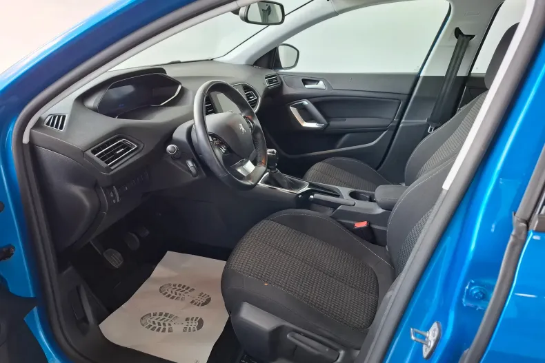 Peugeot 308 din 2020 cu 32.212 km - oferta PEU161356 - foto 7