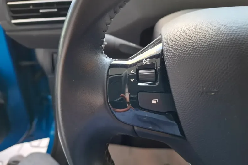 Peugeot 308 din 2020 cu 32.212 km - oferta PEU161356 - foto 13