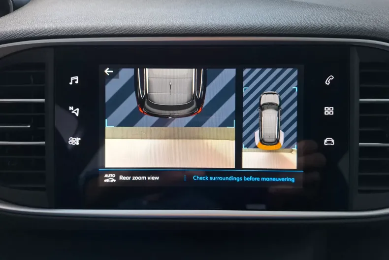 Peugeot 308 din 2020 cu 32.212 km - oferta PEU161356 - foto 22