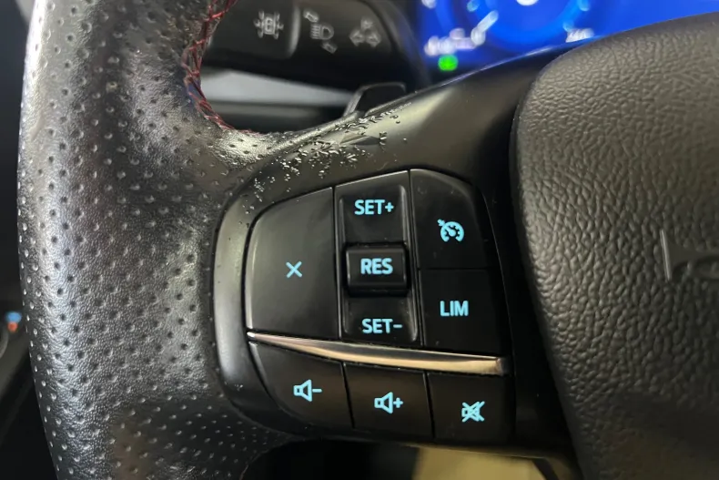 Ford Kuga din 2021 cu 136.000 km - oferta FOR161375 - foto 27