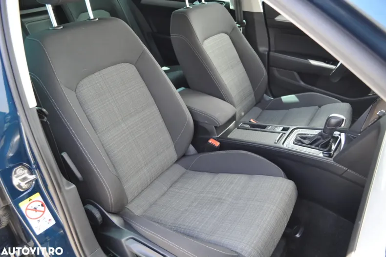 Volkswagen Passat din 2021 cu 160.788 km - oferta VOL161382 - foto 25