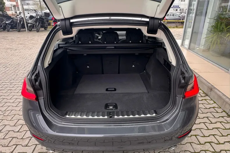 BMW Seria 3 din 2020 cu 97.556 km - oferta BMW161405 - foto 9