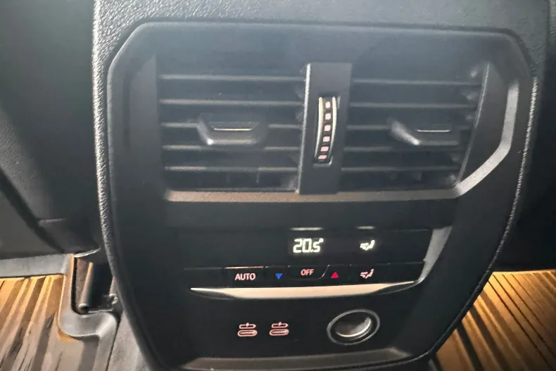 BMW Seria 3 din 2020 cu 97.556 km - oferta BMW161405 - foto 15