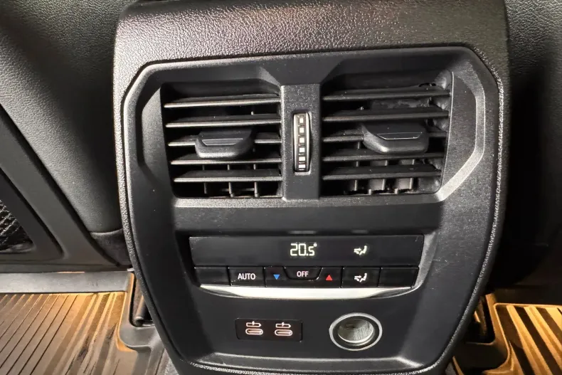 BMW Seria 3 din 2020 cu 97.556 km - oferta BMW161405 - foto 16