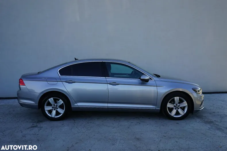 Volkswagen Passat din 2020 cu 110.242 km - oferta VOL161411 - foto 6