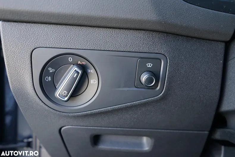 Volkswagen Tiguan din 2021 cu 43.298 km - oferta VOL161412 - foto 13